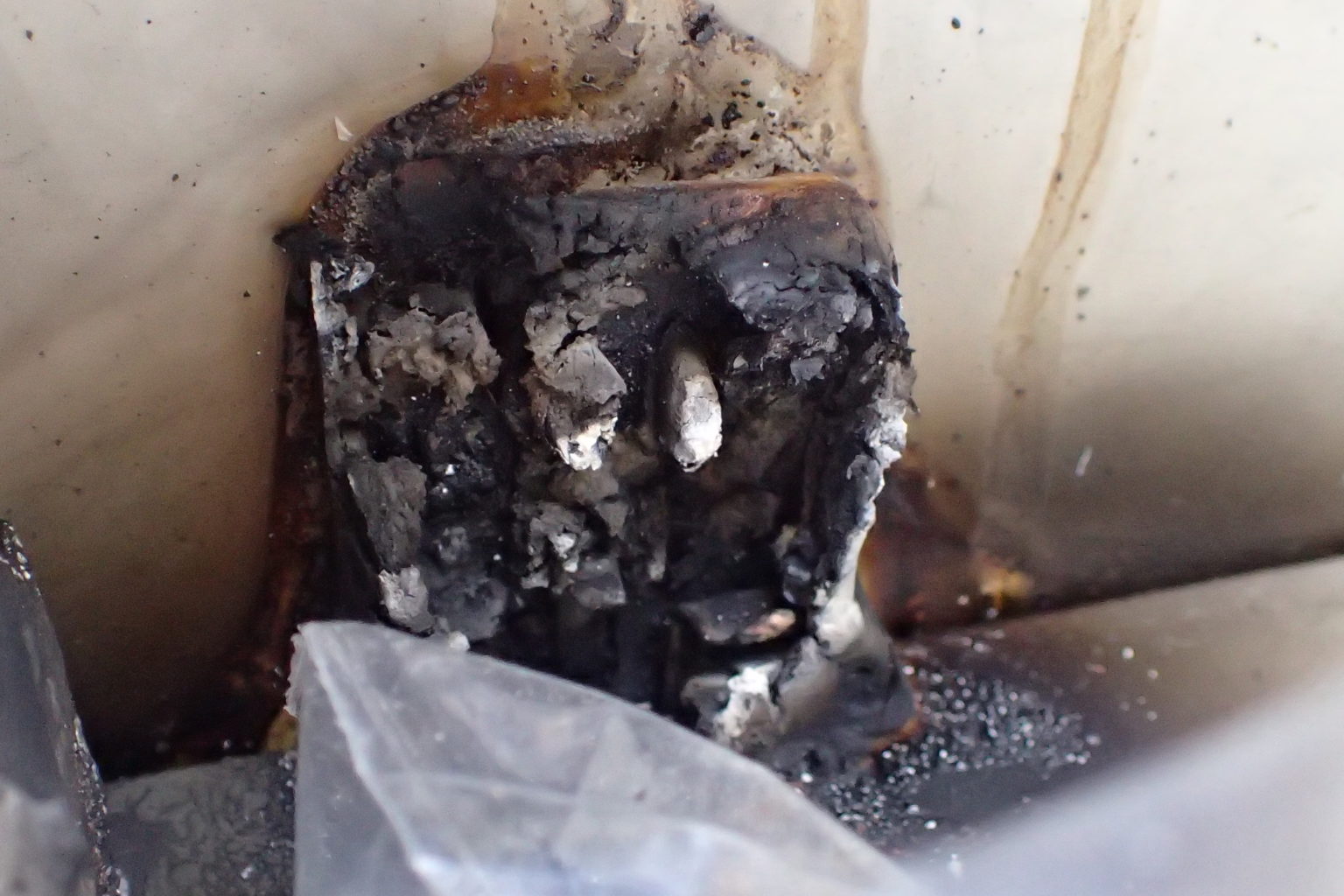 Shedding Some Light on Fluorescent Light Fixture Fires Warren Forensics